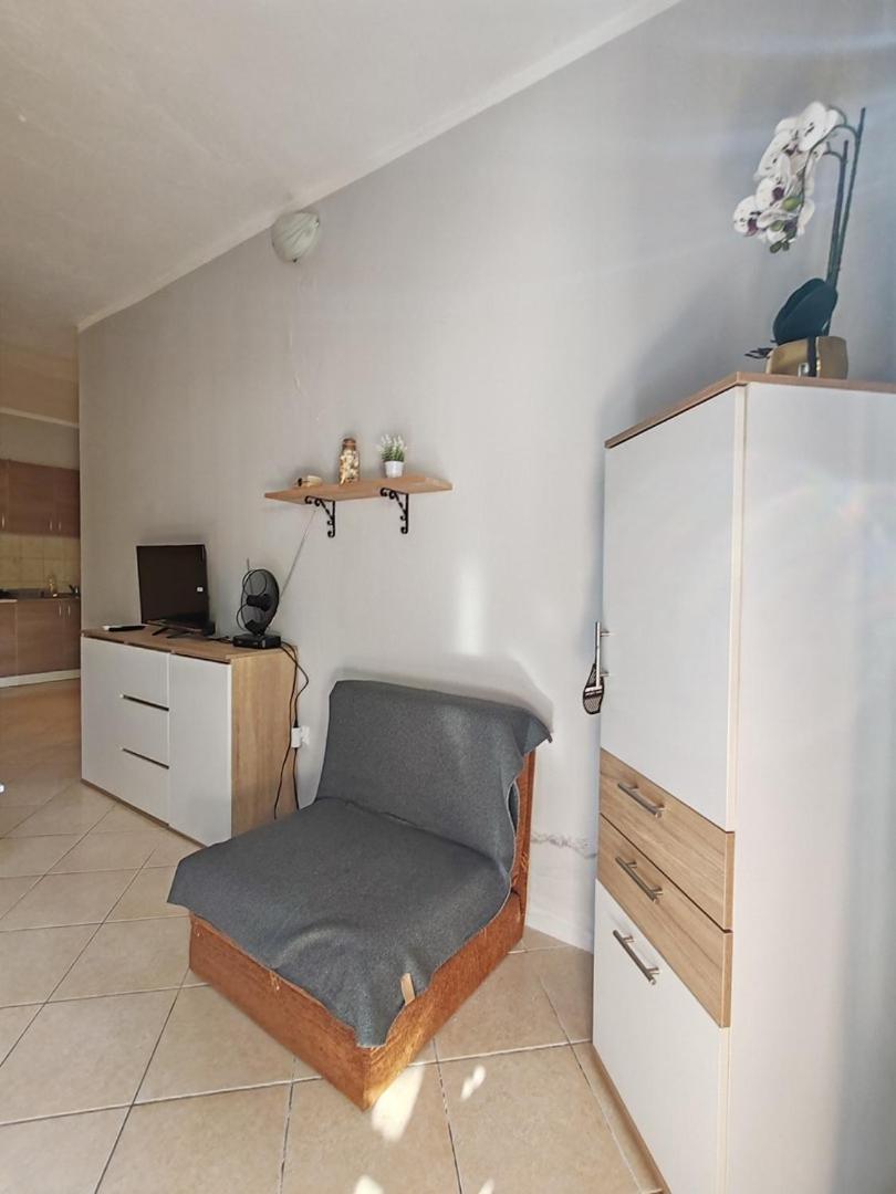 Apartmani I Sobe Brancin ネウム エクステリア 写真
