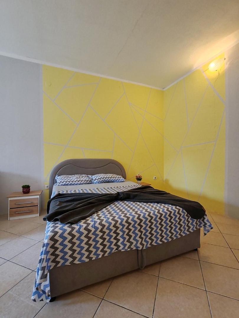 Apartmani I Sobe Brancin ネウム エクステリア 写真