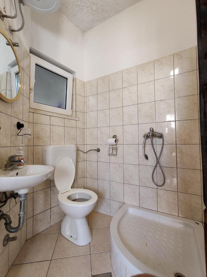 Apartmani I Sobe Brancin ネウム エクステリア 写真