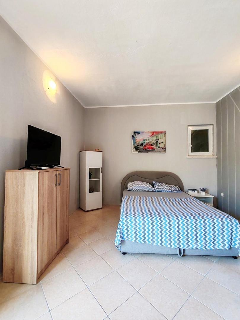 Apartmani I Sobe Brancin ネウム エクステリア 写真