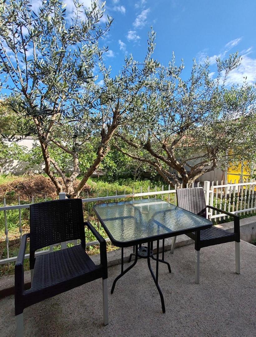 Apartmani I Sobe Brancin ネウム エクステリア 写真